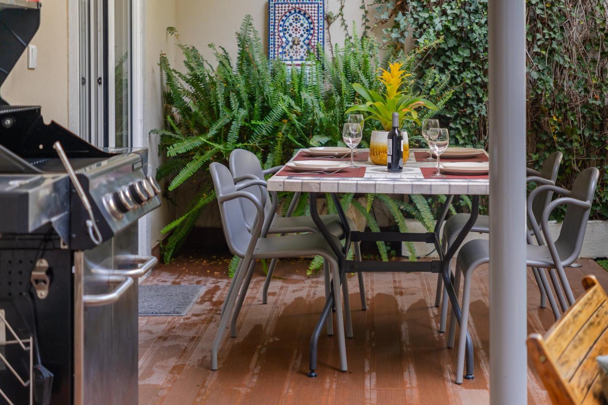 Lisbon Garden Retreat Apartment Exterior photo